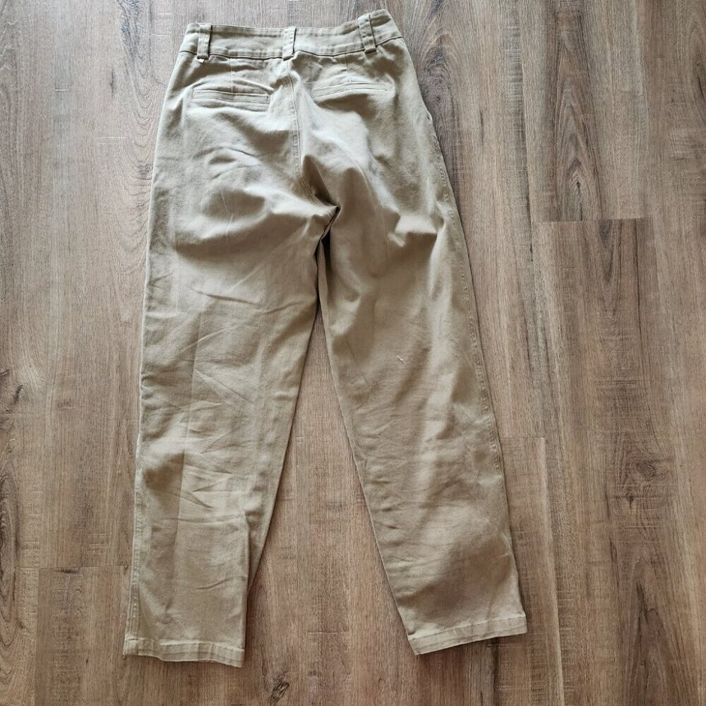 Edikted High Waisted Pleated Barrel Pants Ankle Crop 100% Cotton - Picture 3 of 8